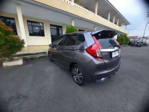 Honda Jazz RS 2018 lokasi di  , tersedia melalui melalui situs Olx