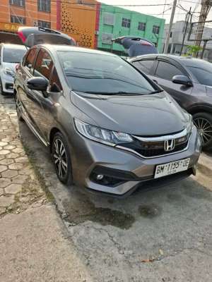 Jual bekas Honda Jazz RS AT,lokasi di Pekanbaru Kota