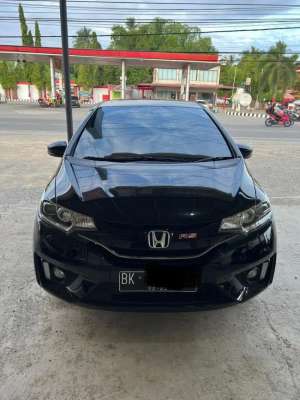 Jual bekas honda jazz rs AT 2017nik 2016,lokasi di  