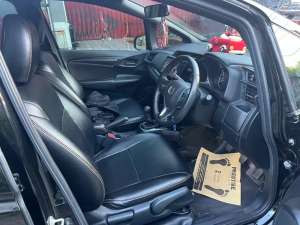 HONDA JAZZ RS MT 2018 lokasi di  , tersedia melalui melalui situs Olx