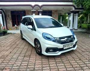 Jual bekas Honda mobilio RS metik,lokasi di  