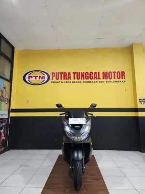 Jual bekas HONDA PCX 160 CBS 2021,lokasi di  