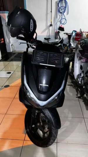 Jual bekas Honda PCX Roadsync 2025,lokasi di  