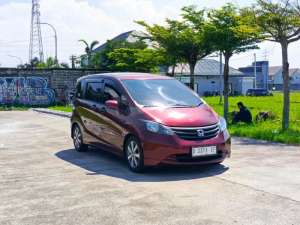 HONDA PREED PSD 1.5 MATIC 2010 lokasi di  , tersedia melalui melalui situs Olx