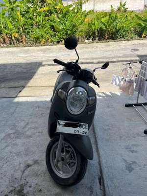 Jual bekas Honda scoopy 2018 abu tangan pertama pajak on minus bekas jln banjir,lokasi di  