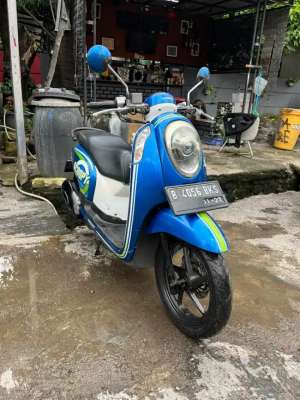 Jual bekas HONDA SCOOPY ESP 2016 PAJAK HIDUP,lokasi di  