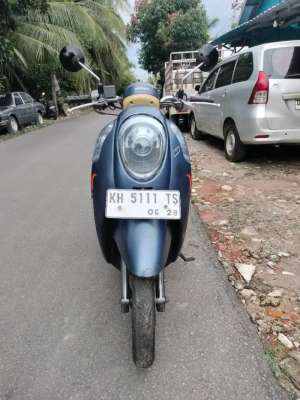 Honda Scoopy Sporty FI Tahun 2014 lokasi di  , tersedia melalui melalui situs Olx