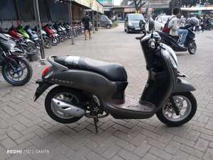 Jual bekas Honda Scoopy Tahun 2022 surat komplit,lokasi di  