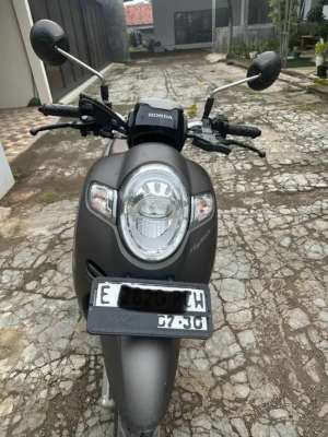 Honda scopy stylis lokasi di  , tersedia melalui melalui situs Olx
