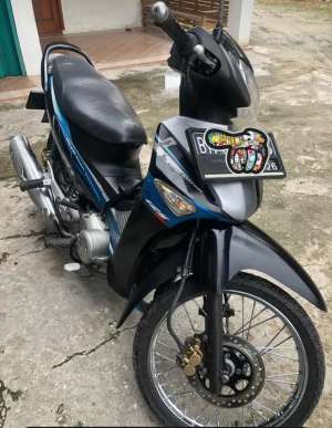 Honda Supra 125DD lokasi di  , tersedia melalui melalui situs Olx
