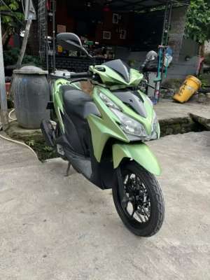 Jual bekas HONDA VARIO 125 OLD ISS KZR 2013,lokasi di  