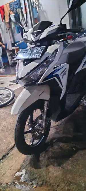 Honda Vario 2023 lokasi di  , tersedia melalui melalui situs Olx