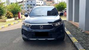 Jual bekas Honda WR-V 2023 e matic hitam pajak panjang,lokasi di Jakarta DKI
