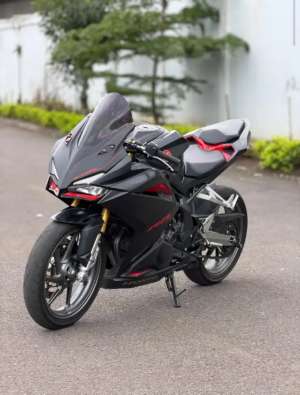 Jual bekas hondar cbr250rr cbr 250rr cbr 250 rr,lokasi di  