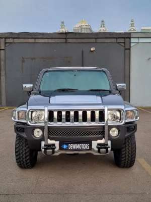 Jual bekas Hummer H3 Tahun 2010,lokasi di  