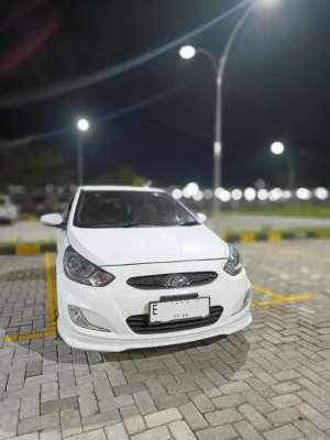Hyundai Grand Avega AT 2013 lokasi di  , tersedia melalui melalui situs Olx