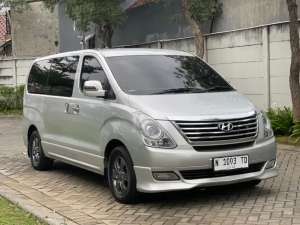 Hyundai H1 12 seat bensin matic lokasi di  , tersedia melalui melalui situs Olx