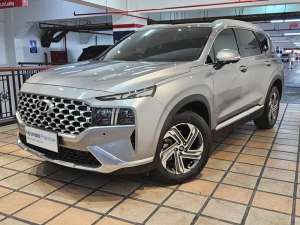 Hyundai Promise 2024 Hyundai Santa Fe 2.2 Signature lokasi di  , tersedia melalui melalui situs Olx