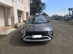Hyundai STARGAZER prime abu 2022 km 23 ribuan , tersedia melalui melalui situs Cintamobil