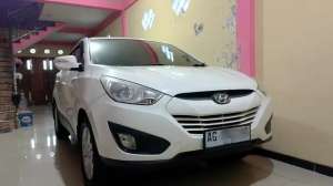 Hyundai Tucson 2012 lokasi di  , tersedia melalui melalui situs Olx