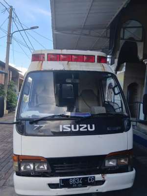 Jual bekas Isuzu Elf 2003 Diesel,lokasi di Sidoarjo  Kab.