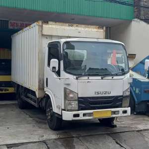 Jual bekas Isuzu Elf NMR71 6 Roda Box Tahun 2019,lokasi di Jakarta Pusat