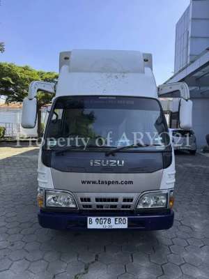 Isuzu NKR55 Ex-Mobil Layanan lokasi di  , tersedia melalui melalui situs Olx