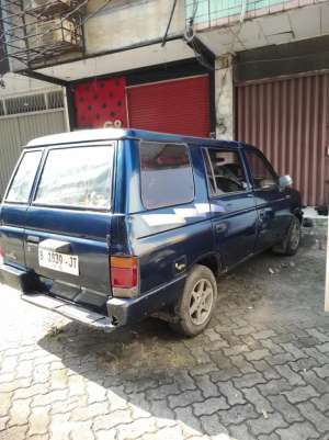Isuzu Panther 1995 Diesel lokasi di  , tersedia melalui melalui situs Olx