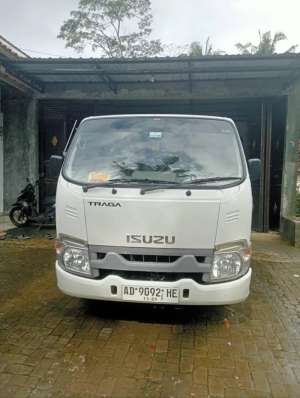 Jual bekas Isuzu Traga 2022,lokasi di Kebumen Kab.