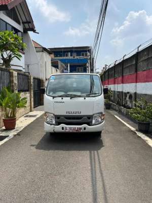 Jual bekas Isuzu Traga 2022 Diesel,lokasi di Jakarta Timur