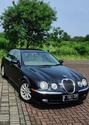 Jual bekas Jaguar S type 2002 facelift 2.5,lokasi di Tangerang Kota