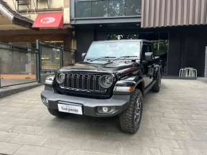 Jual bekas Jeep Gladiator Rubicon New Model NIK 2025,lokasi di  