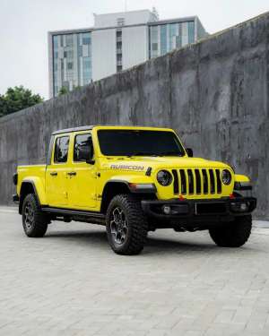 Jual bekas JEEP WRANGLER GLADIATOR 3.6 JL,lokasi di Tangerang Kota