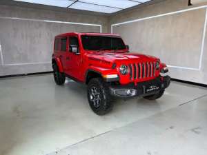 Jual bekas Jeep Wrangler Rubicon 2.0L Merah 2023,lokasi di Denpasar Kota