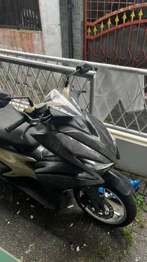 Jual bekas jual aerox apa ada nya jual santai murmer surat komplit nego santai,lokasi di Bandung Kab.