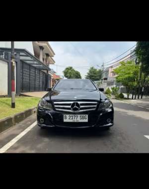 Jual bekas JUAL CEPAT MERCY HARGA TERJANGKAU,lokasi di  