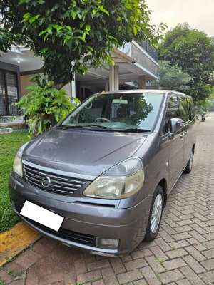 Jual bekas Jual Cepat, Murah Nissan Serena HWS 2011, Siap Pakai Milik Pribadi,lokasi di Tangerang Selatan Kota