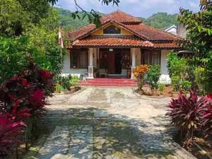 JUAL CEPAT MURAH VILLA RUMAHKOLAMSAWAH AKSES 2 MOBIL lokasi di Sumedang Kab., tersedia melalui melalui situs Olx