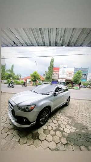 Jual bekas Jual cepat outlander sport px 2012,lokasi di  