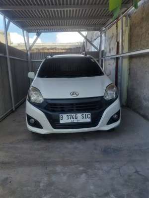 Jual bekas Jual Daihatsu Ayla 1.0 Thn 2014,lokasi di Tangerang Kab.