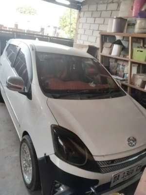 Jual bekas Jual mobil agya tipe G tahun 2014,lokasi di  