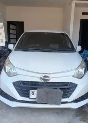 Jual bekas Jual mobil sigra tipe X 1200cc,lokasi di Palembang Kota