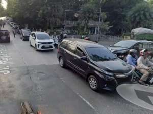 Jual Murah Tanah 4 hektar di Jalan Raya Puspitek Pamulang Tangsel lokasi di Tangerang Selatan Kota, tersedia melalui melalui situs Olx