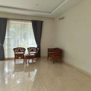 Jual Rumah Mewah Cluster Mozart Symphonia Summarecon Serpong lokasi di Tangerang Kota, tersedia melalui melalui situs Olx