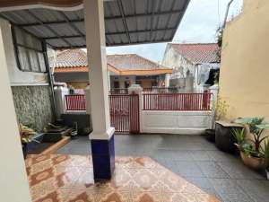 Jual Rumah Murah siap huni pusat kota dekat BCA A yani cicadas 5 kamar lokasi di Bandung Kota, tersedia melalui melalui situs Olx