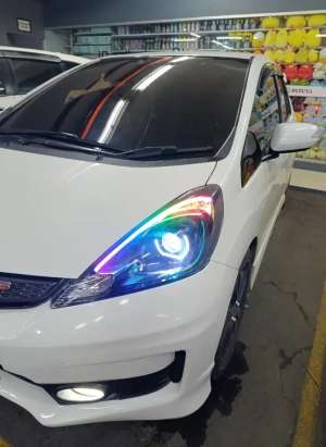 Jual santai Honda Jazz rs lokasi di  , tersedia melalui melalui situs Olx