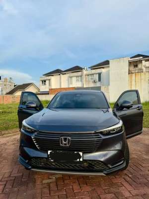 Jual santai Mobil Pribadi lokasi di  , tersedia melalui melalui situs Olx