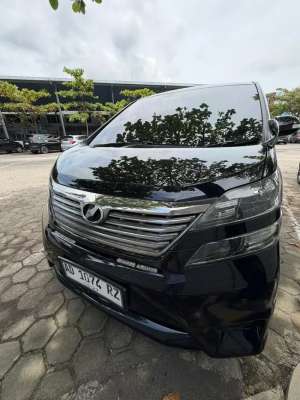 Jual bekas Jual Santai Toyota Vellfire 2010 type Z audioless,lokasi di  