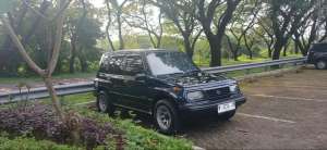 Jual Suzuki escudo 1.6 tahun 94 lokasi di  , tersedia melalui melalui situs Olx