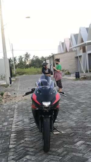 JUAL SUZUKI GSXR 150 lokasi di  , tersedia melalui melalui situs Olx